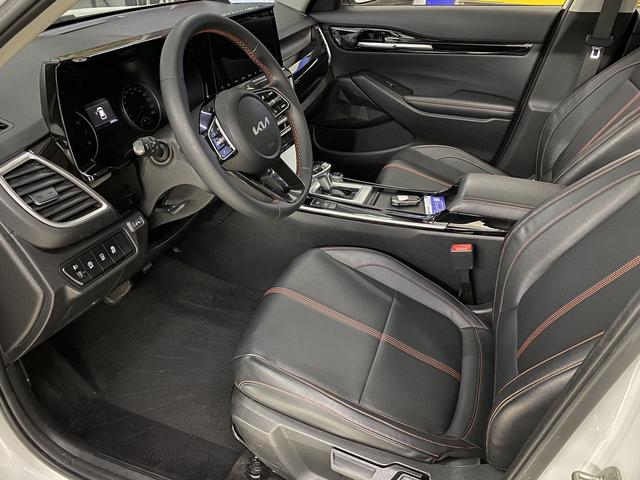 Kia Seltos 2021 1.5L CVT Com f ort – фото 6