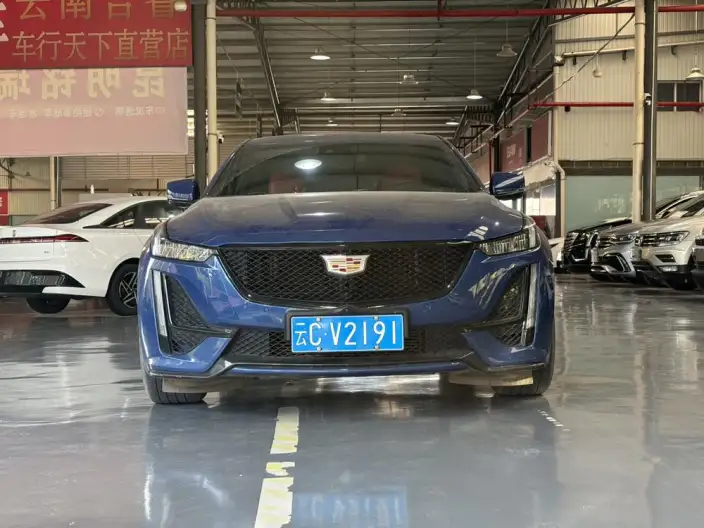 Cadillac CT5 2021 Model 28T Fashion Model – фото 2