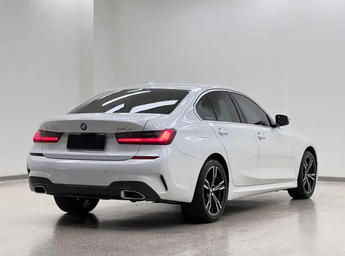 BMW 3 Series 2021 Model 325i M Sports Set – фото 7