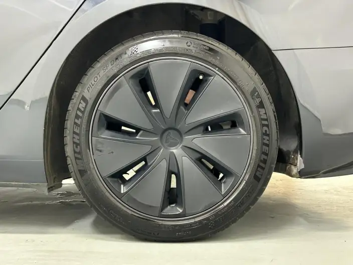 Model 3 2023 Model Long Battery Life Pro All-wheel drive version – фото 9
