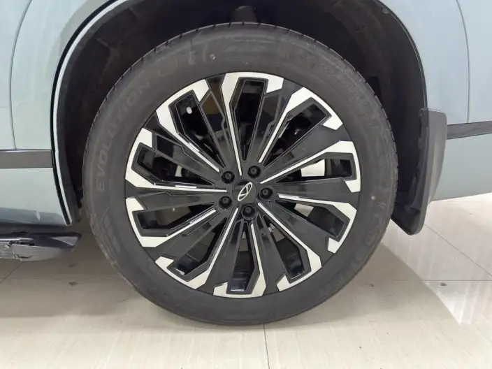 Chery Tiggo 9 2024 Model 2.0T DCT 2WD Chao Comfort Zun Shang Edition – фото 9