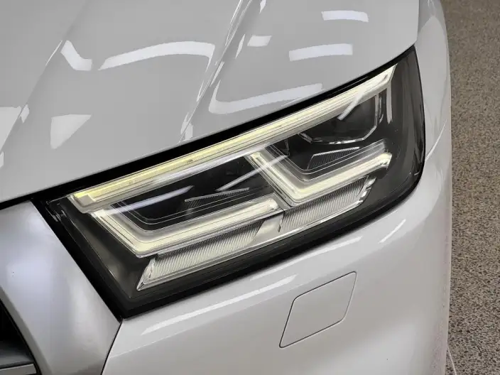 Audi Q5L 2020 Model 40 TFSI Rong Xiang Fashion Model – фото 10