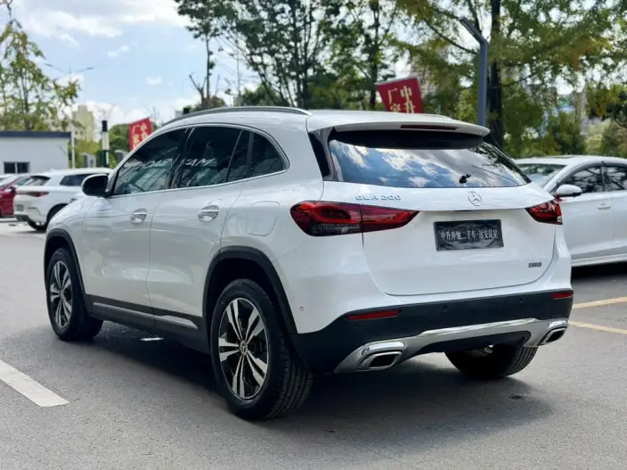 Mercedes-Benz GLA 2020 Model GLA 180 – фото 5
