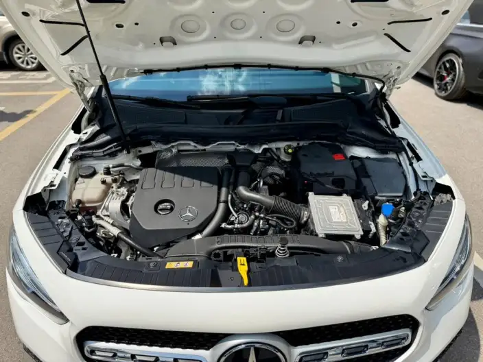 Mercedes-Benz GLA 2020 Model GLA 180 – фото 9