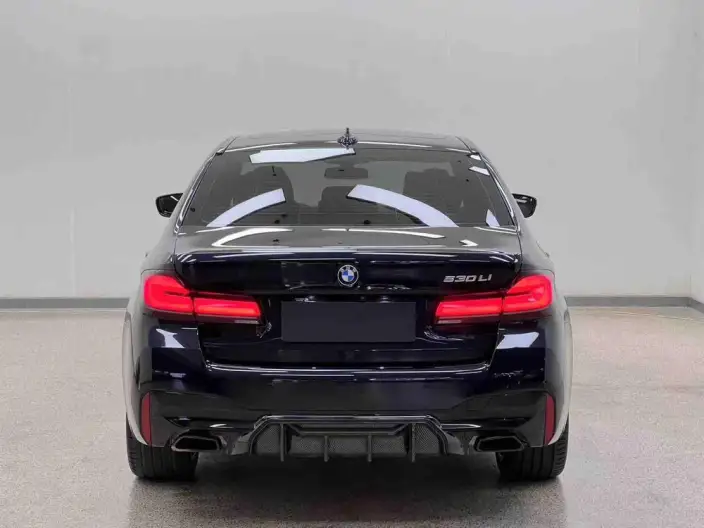 BMW 5 Series 2022 Model Facelift II 530Li Leading Model M Sports Set – фото 6