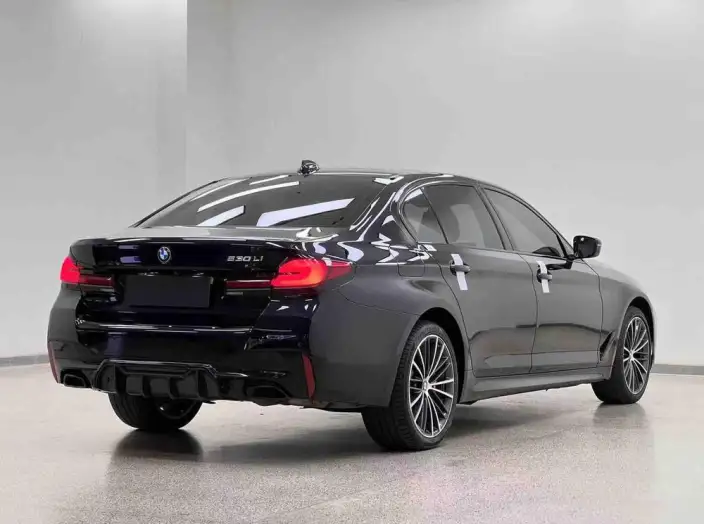 BMW 5 Series 2022 Model Facelift II 530Li Leading Model M Sports Set – фото 7