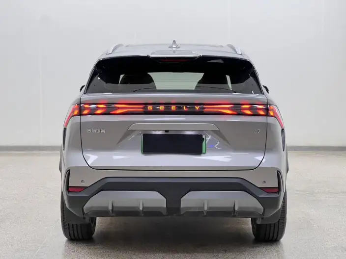Geely Galaxy L7 2023 Model 1.5T DHT 55km AIR – фото 6