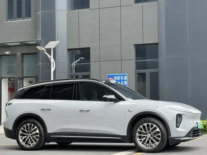 NIO ES6 2024 Model 100kWh – фото 5