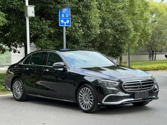Mercedes-Benz E-Class 2021 Model Facelift E 300 L Noble Model sedan – фото 3