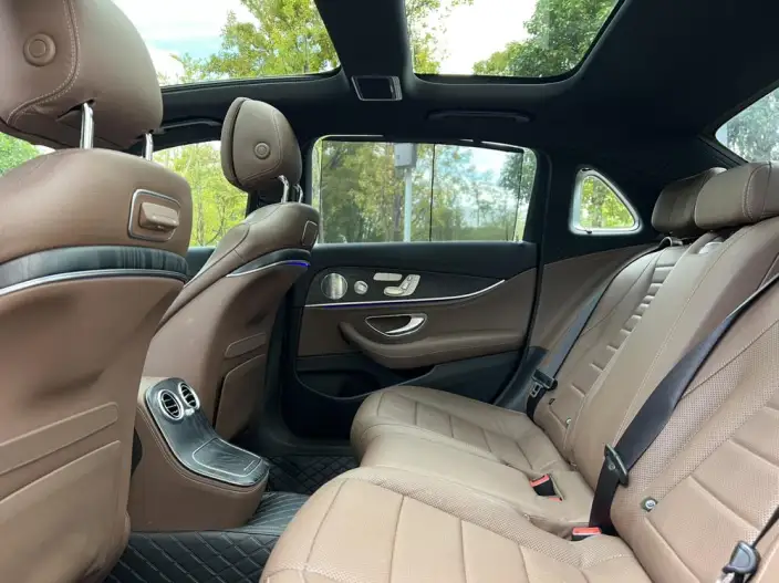 Mercedes-Benz E-Class 2021 Model Facelift E 300 L Noble Model sedan – фото 9