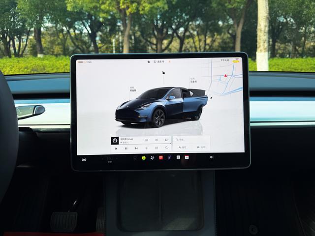 Tesla Model Y 2024 RWD – фото 14