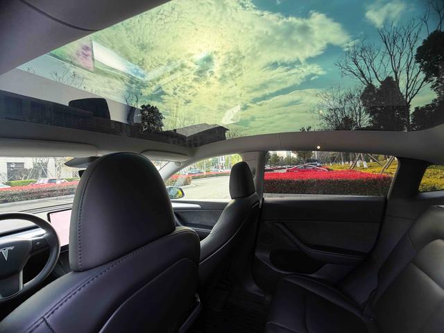 Tesla Model Y 2024 RWD – фото 17