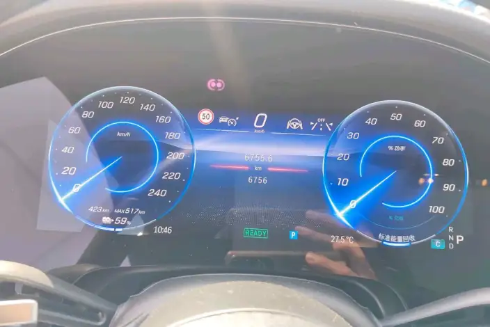 Mercedes-Benz EQS SUV 2025 Model EQS 500 4MATIC – фото 6