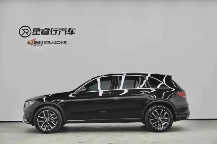 Mercedes-Benz GLC 2020 Model Facelift GLC 260 L 4MATIC Luxury Model – фото 3