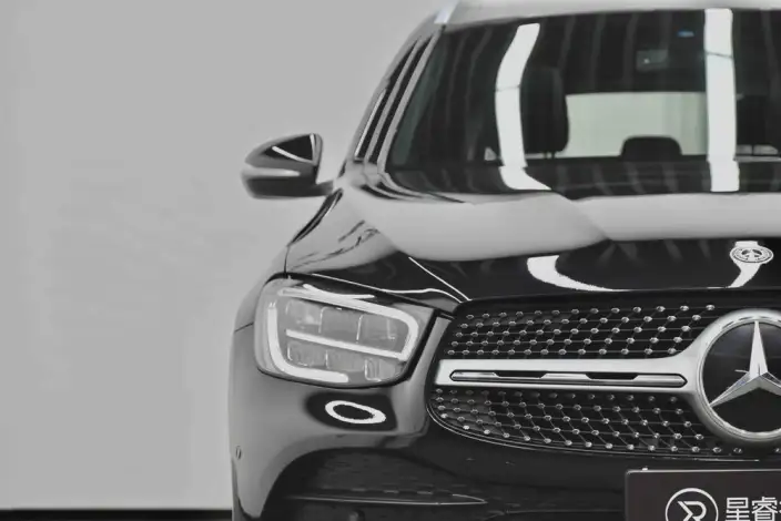 Mercedes-Benz GLC 2020 Model Facelift GLC 260 L 4MATIC Luxury Model – фото 8