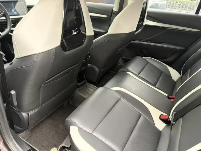 MG 5 Scorpio 2022 Model 1.5T Deluxe Edition – фото 10
