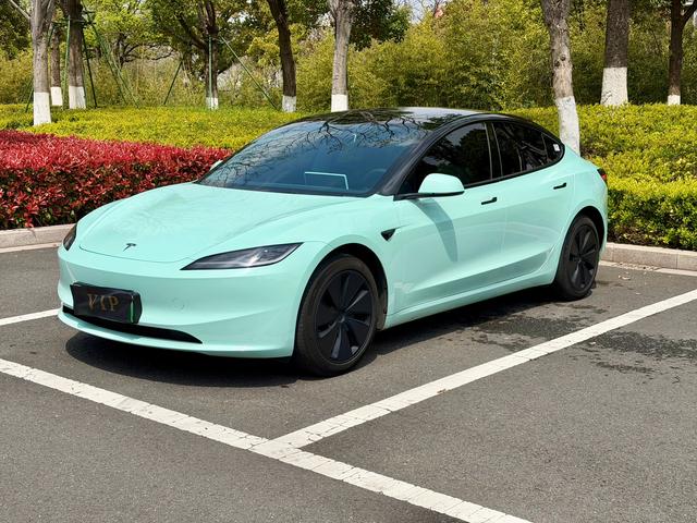 Tesla Model 3 2023 RWD – фото 1