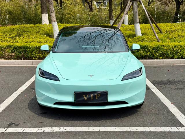 Tesla Model 3 2023 RWD – фото 2