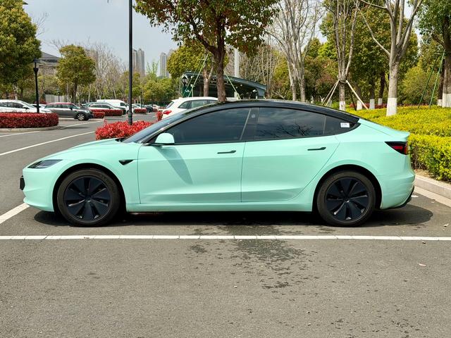 Tesla Model 3 2023 RWD – фото 4