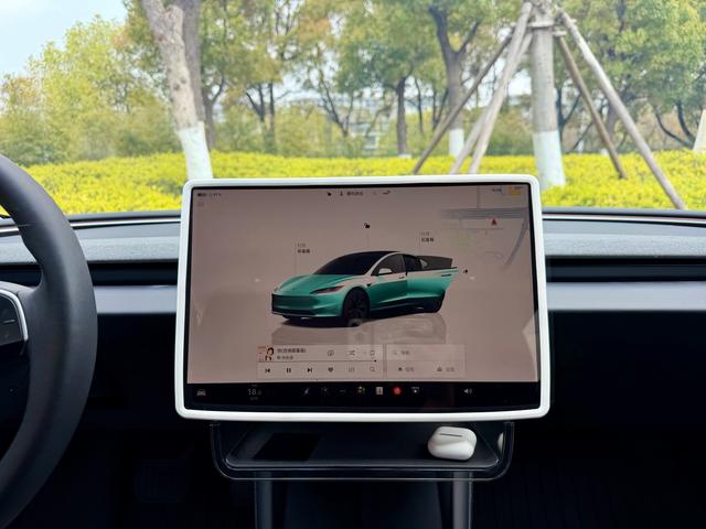 Tesla Model 3 2023 RWD – фото 14