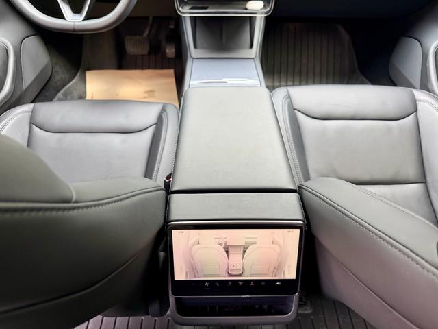 Tesla Model 3 2023 RWD – фото 15