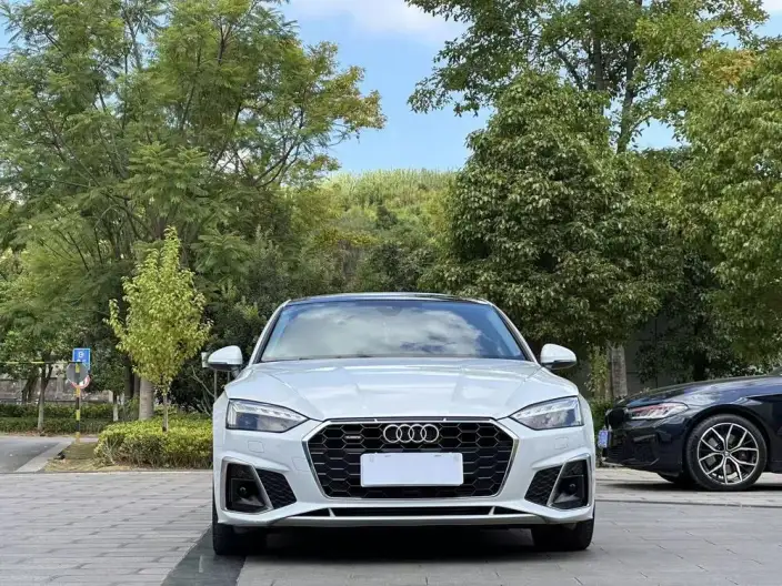 Audi A5 2021 Model Sportback 40 TFSI quattro Luxury Dynamic Model