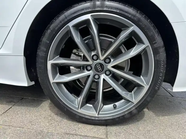 Audi A5 2021 Model Sportback 40 TFSI quattro Luxury Dynamic Model – фото 8