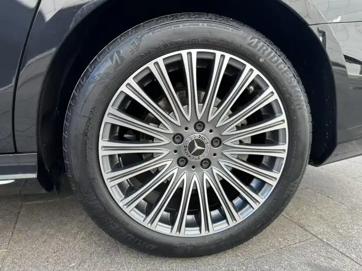Mercedes-Benz E-Class 2022 Model E 300 L Luxury Model sedan – фото 7