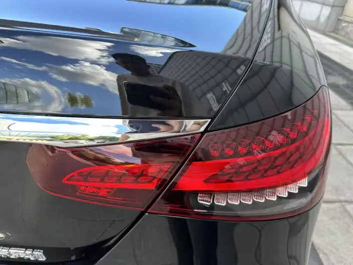 Mercedes-Benz E-Class 2022 Model E 300 L Luxury Model sedan – фото 10
