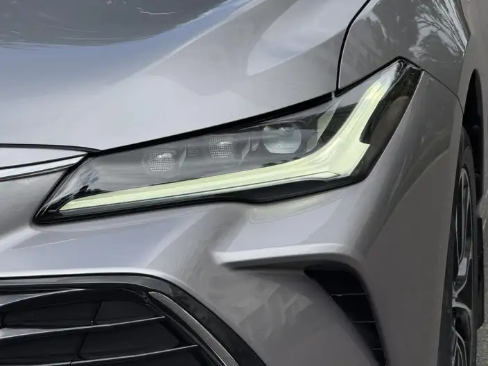 Toyota Avalon 2023 Model 2.0L CVT Deluxe Edition – фото 8