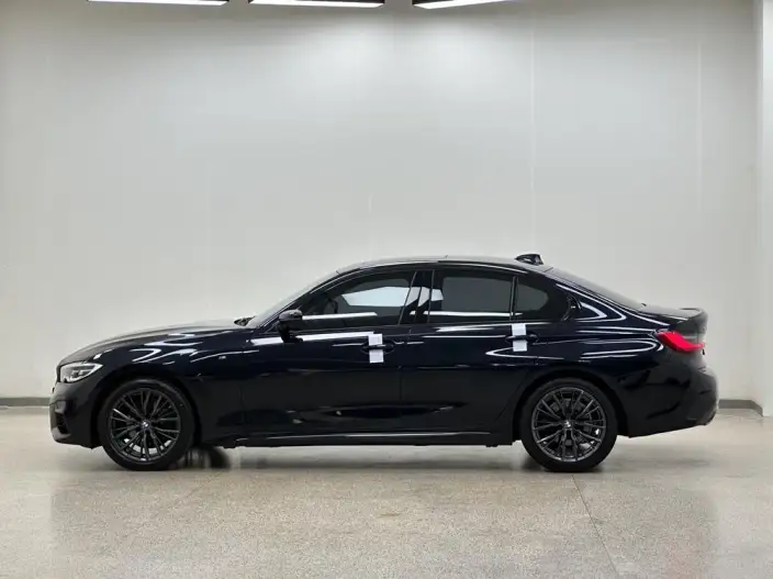 BMW 3 Series 2021 Model Facelift II 325i M Sports Night Set – фото 4
