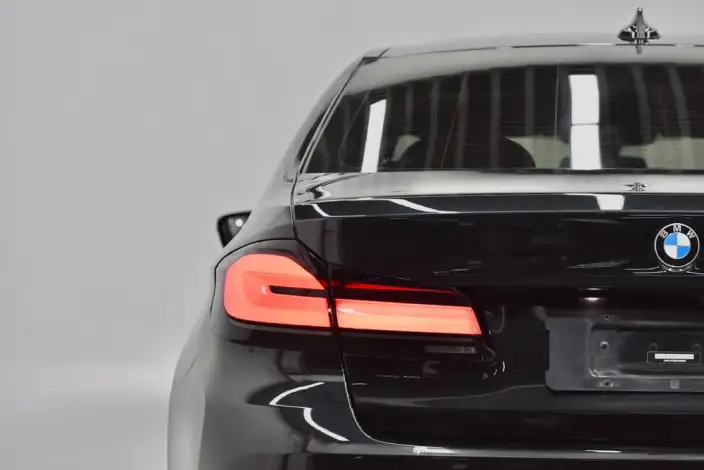 BMW 5 Series 2022 Model Facelift II 530Li Exclusive Model Luxury Set – фото 7