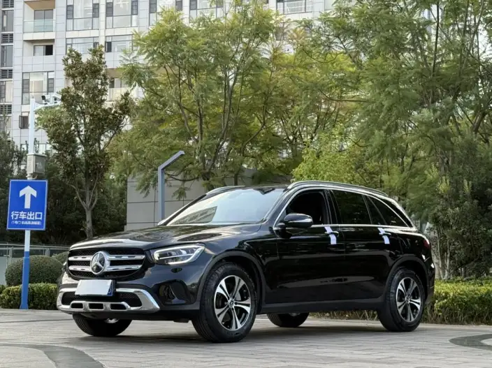 Mercedes-Benz GLC 2020 Model Facelift GLC 260 L 4MATIC Dynamic Model – фото 1