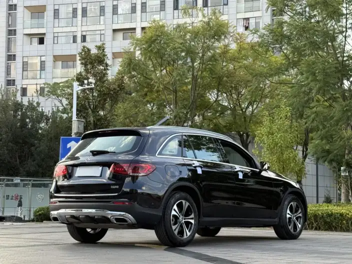 Mercedes-Benz GLC 2020 Model Facelift GLC 260 L 4MATIC Dynamic Model – фото 7