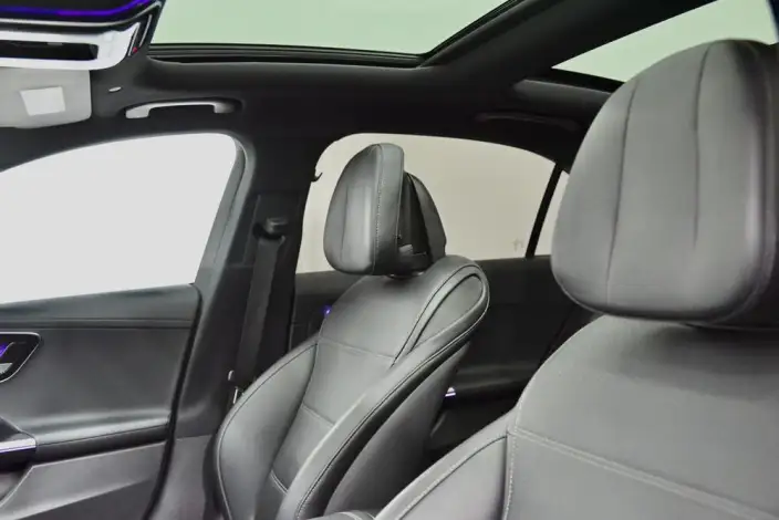 Mercedes-Benz C-Class 2022 Model C 260 L – фото 9