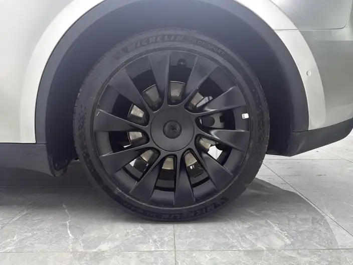 Model Y 2022 Model Facelift Long Battery Life Pro All-wheel drive version – фото 9