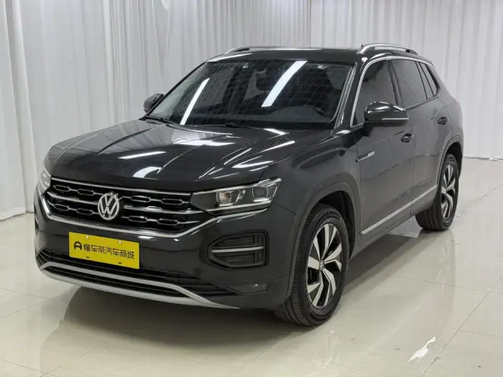 Volkswagen Tayron 2022 Model 330TSI 2WD Luxury Zhilian Edition – фото 1