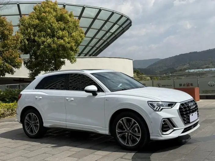AUDI Q3 2022 Model 40 TFSI Fashion Dynamic Model – фото 3