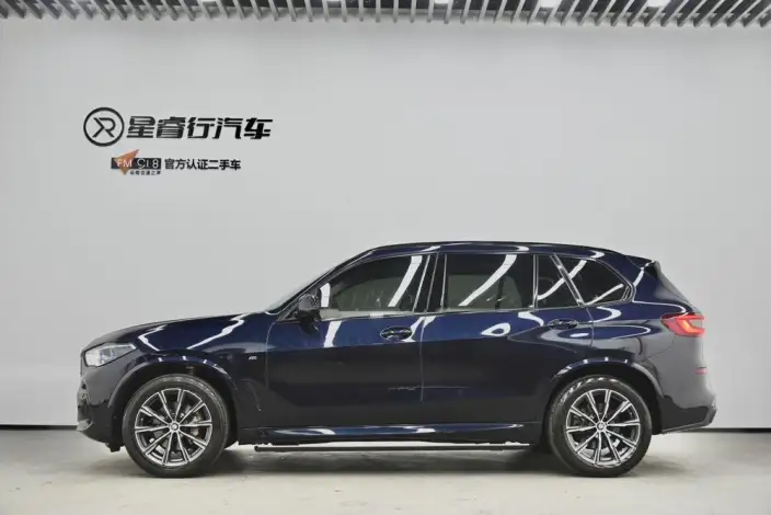 BMW X5 2022 Model Facelift xDrive 30Li Exclusive Model M Sports Set – фото 3