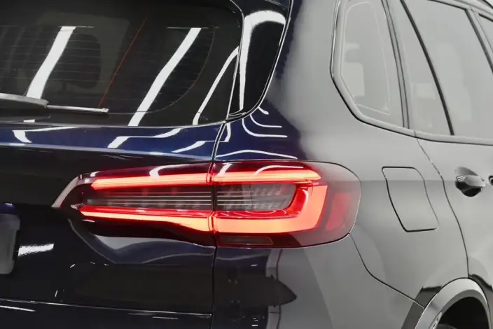 BMW X5 2022 Model Facelift xDrive 30Li Exclusive Model M Sports Set – фото 7