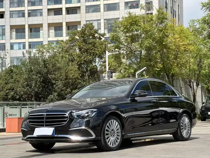 Mercedes-Benz E-Class 2021 Model E 300 L Fashion Model sedan – фото 1