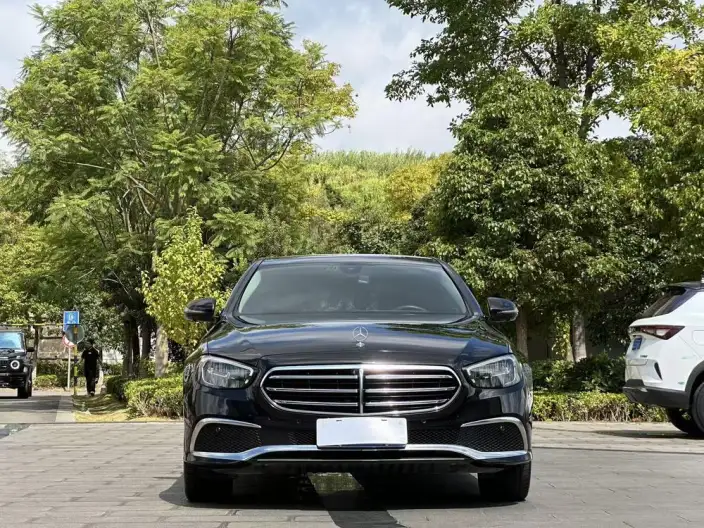 Mercedes-Benz E-Class 2021 Model E 300 L Fashion Model sedan – фото 2