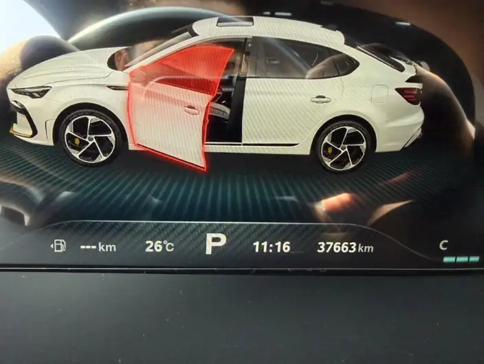 MG6 2021 Model Pro 1.5T Automatic Trophy Ultimate Edition – фото 7