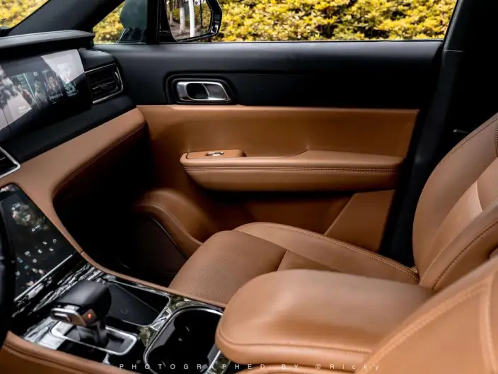 Li Auto ONE 2021 Model Extended Range 6 seat Edition – фото 4
