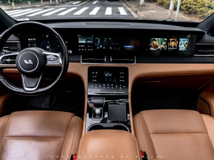 Li Auto ONE 2021 Model Extended Range 6 seat Edition – фото 5
