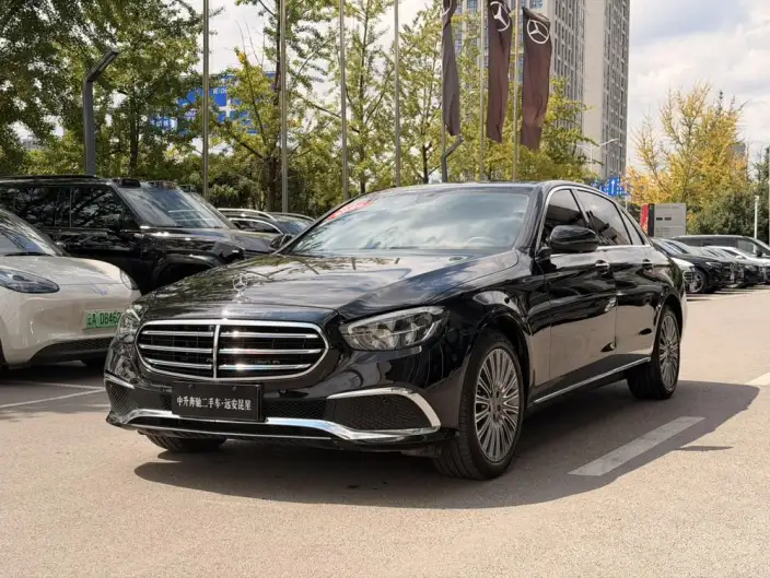 Mercedes-Benz E-Class 2023 Model E 300 L Luxury Model sedan – фото 8