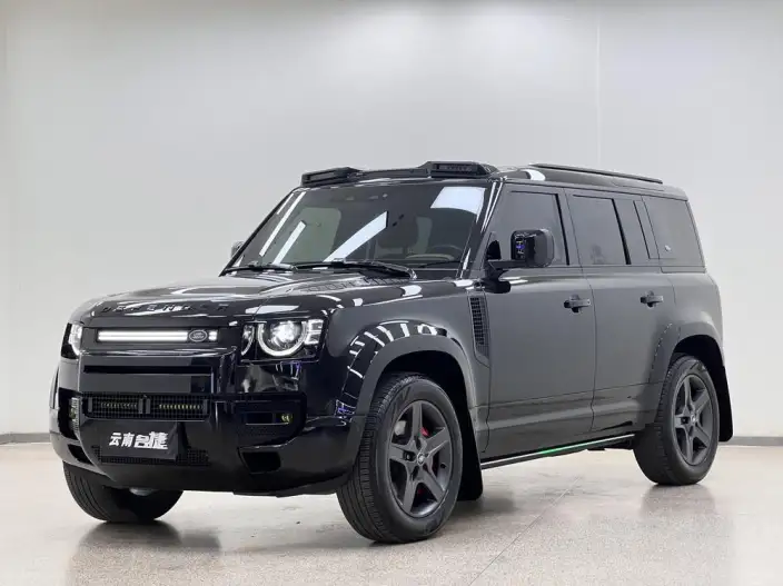 Land Rover Defender 2024 Model 110 3.0T P400 X-Dynamic HSE – фото 1