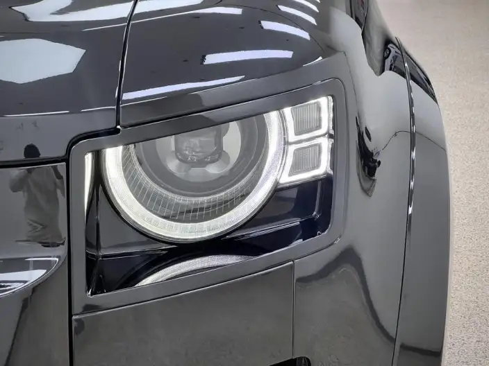 Land Rover Defender 2024 Model 110 3.0T P400 X-Dynamic HSE – фото 9