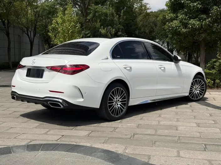 Mercedes-Benz C-Class 2023 Model C 260 L Sports Edition – фото 7