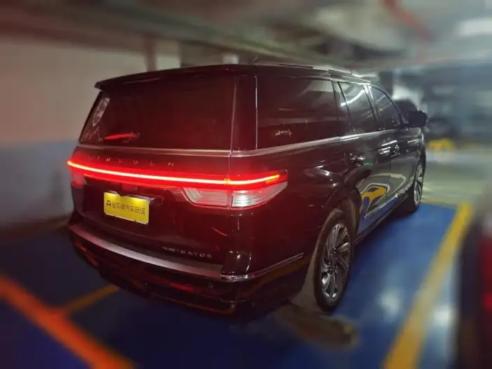 Lincoln Navigator 2022 Model 3.5T Zunyao Edition – фото 2